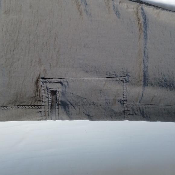 Lane Bryant "Easy Pant" Pewter Cargo Pant NWT- Sz. 28 - Picture 4 of 10